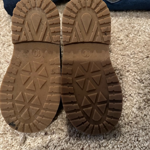 Boys Dress shoes size 10 and 12 both worn once - Picture 3 of 9